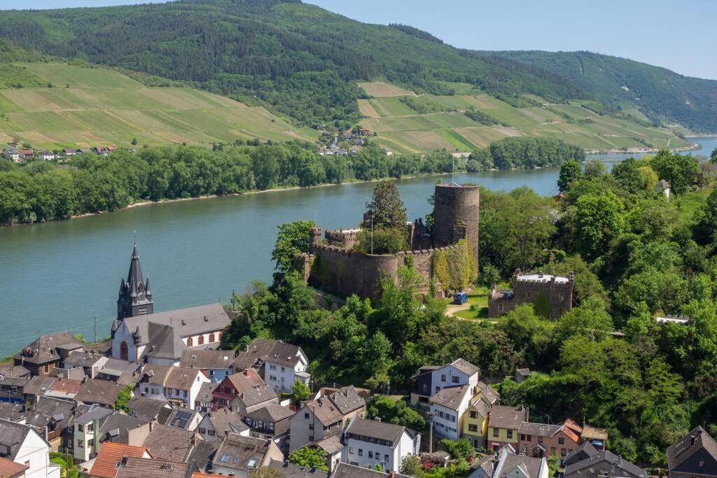 Rheintal-Ferien - 90 Qm Ferienwohnung Mit Wine & Style - Dein Urlaub Am Rhein Niederheimbach Exteriör bild